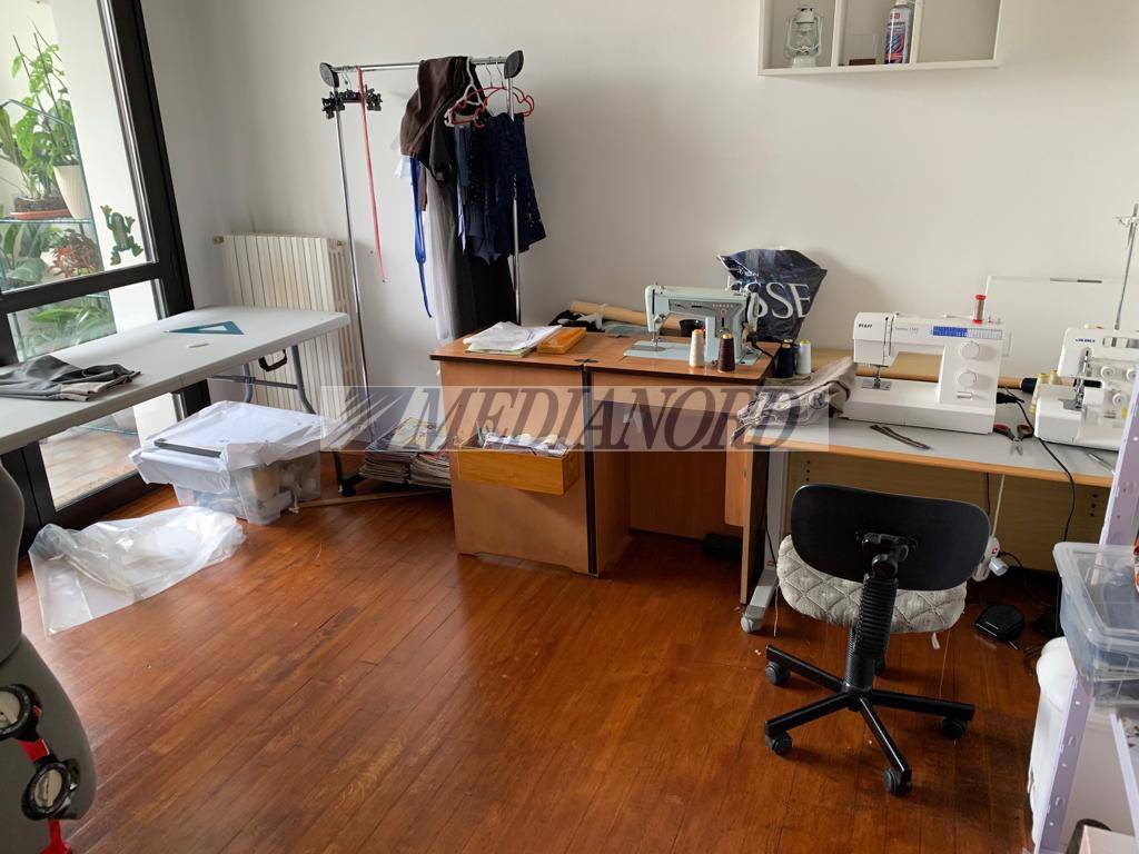 Capannone Commerciale in Vendita - Foto 10
