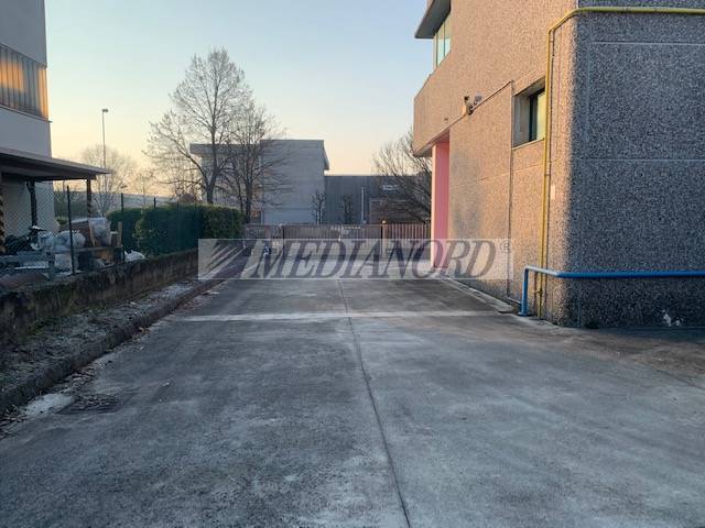 Capannone Industriale in Vendita - Foto 12