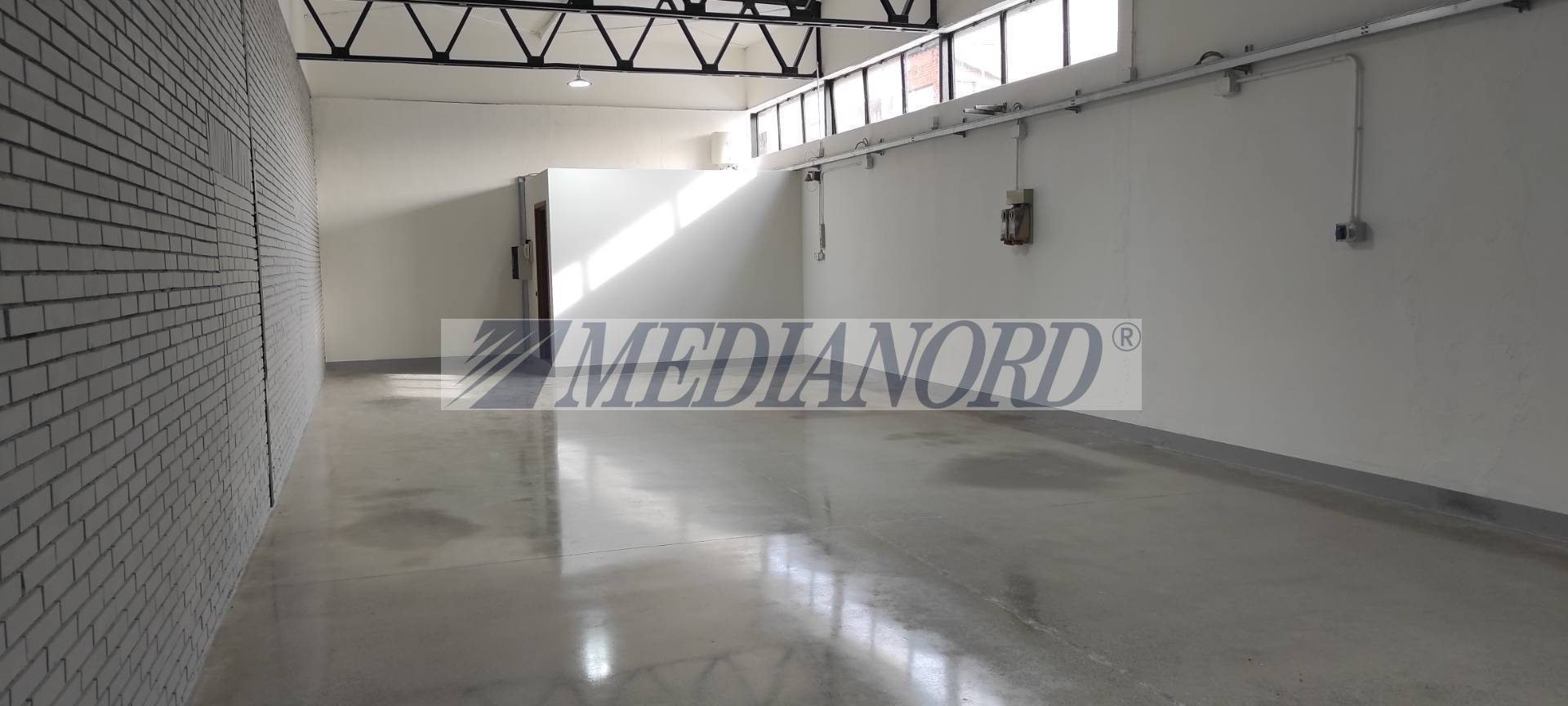 Capannone Industriale in Affitto - Foto 4