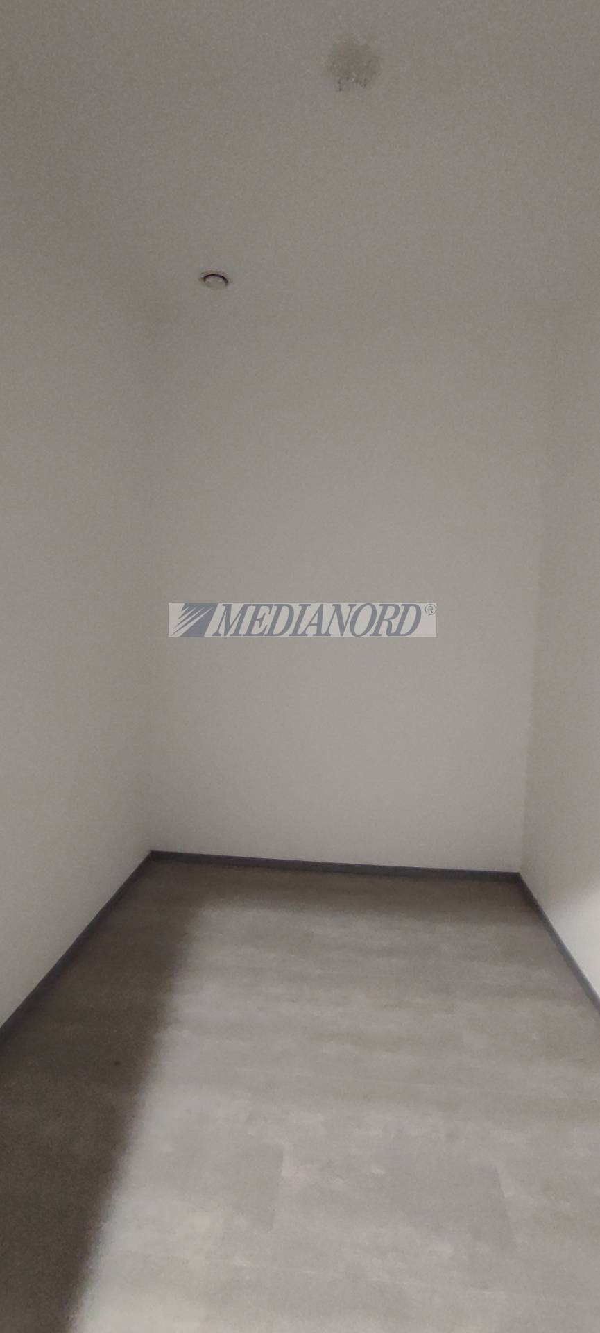 Negozio - Locale Commerciale in Affitto - Foto 9