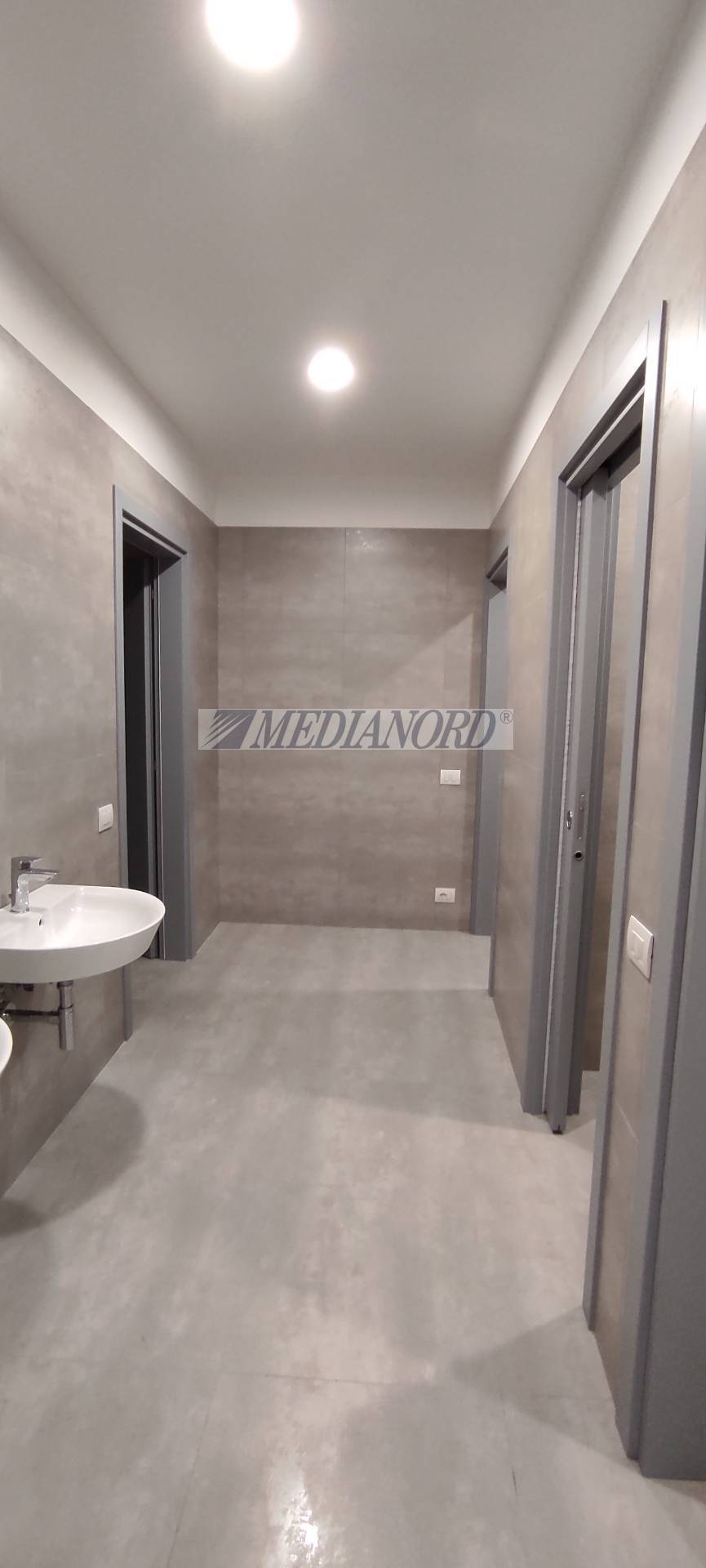 Negozio - Locale Commerciale in Affitto - Foto 12