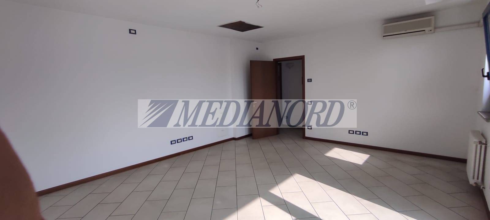 Ufficio in Affitto - Foto 12