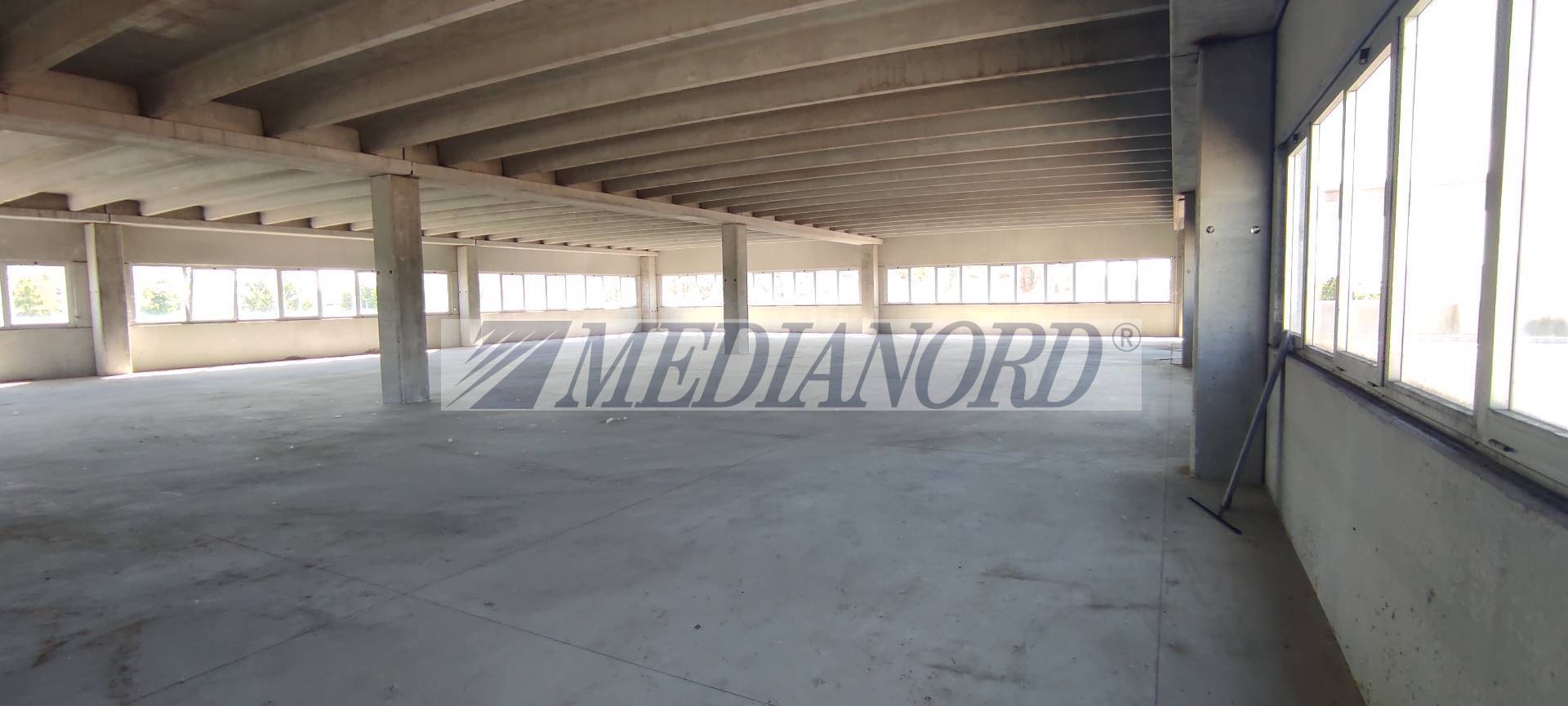 Capannone Industriale in Vendita - Foto 4