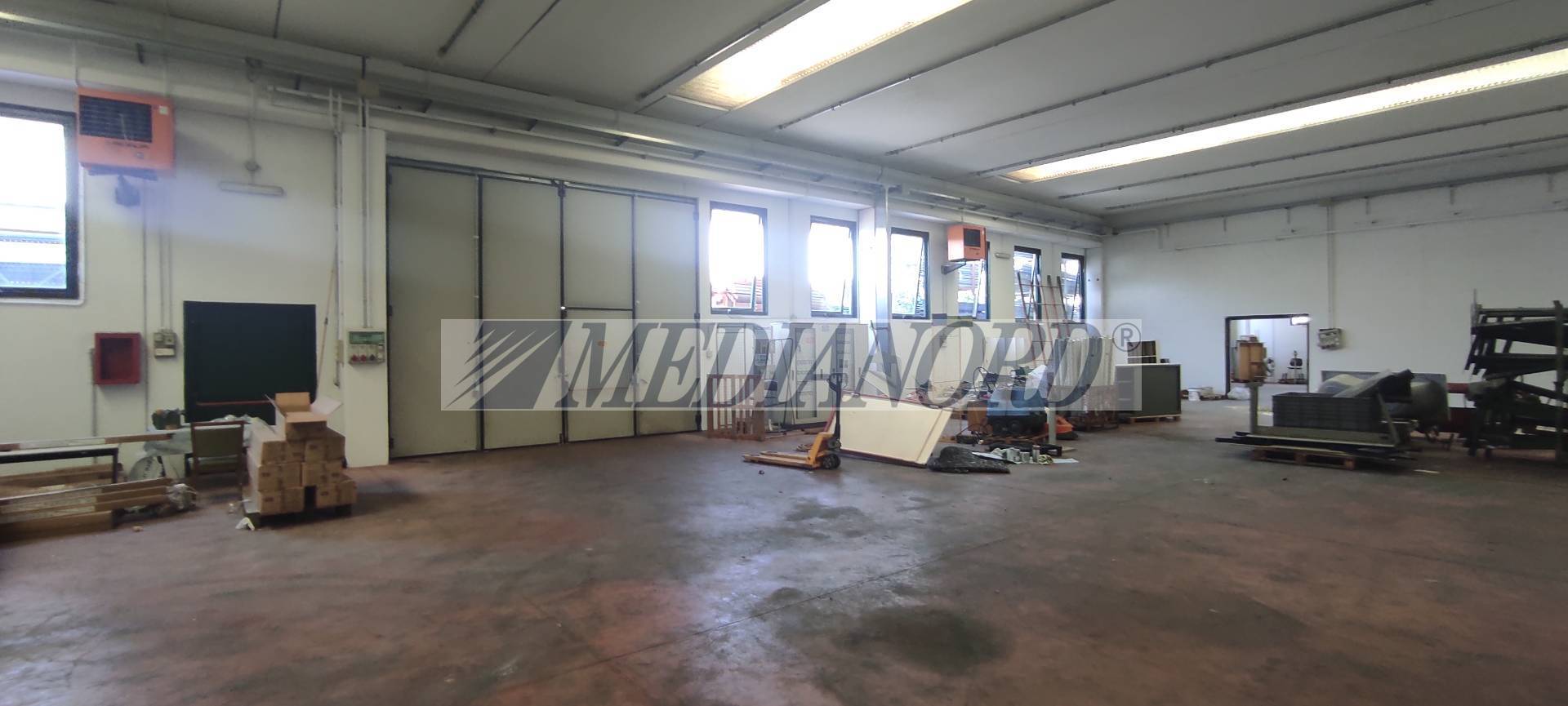 Capannone Industriale in Affitto - Foto 2