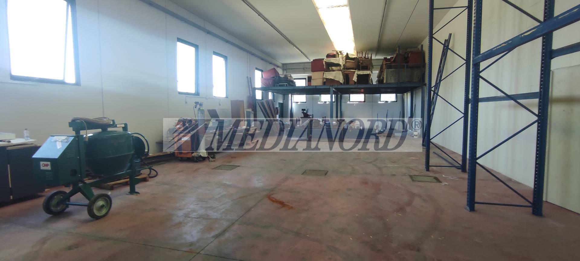 Capannone Industriale in Affitto - Foto 4