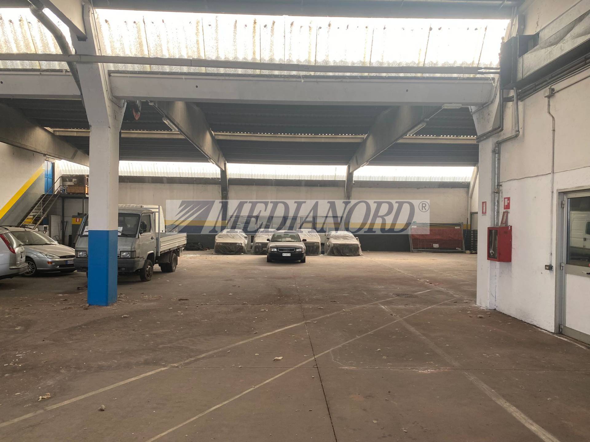 Capannone Industriale in Vendita - Foto 2