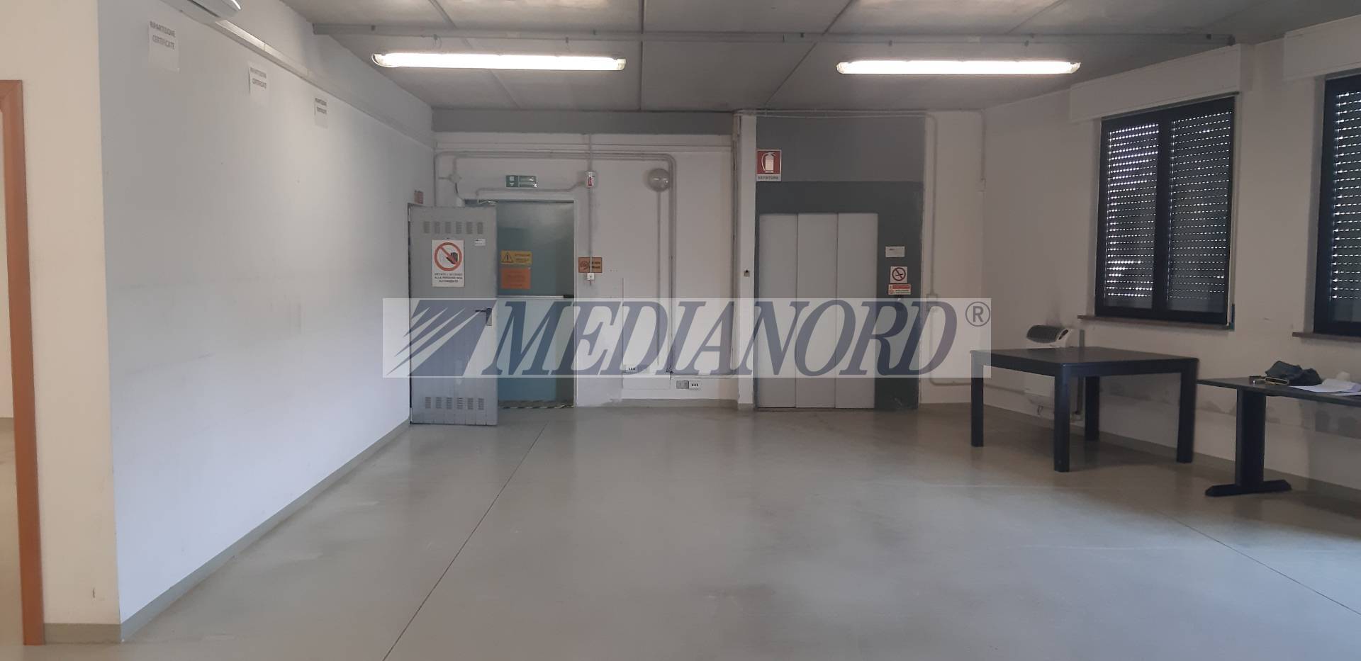Capannone Commerciale in Vendita - Foto 16