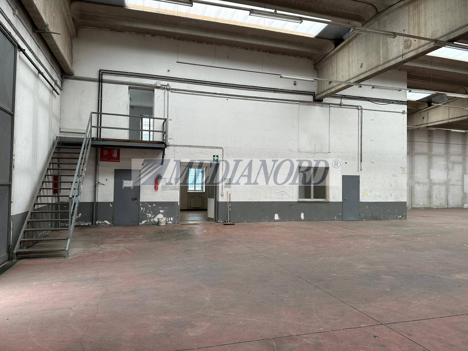 Capannone Industriale in Affitto - Foto 3
