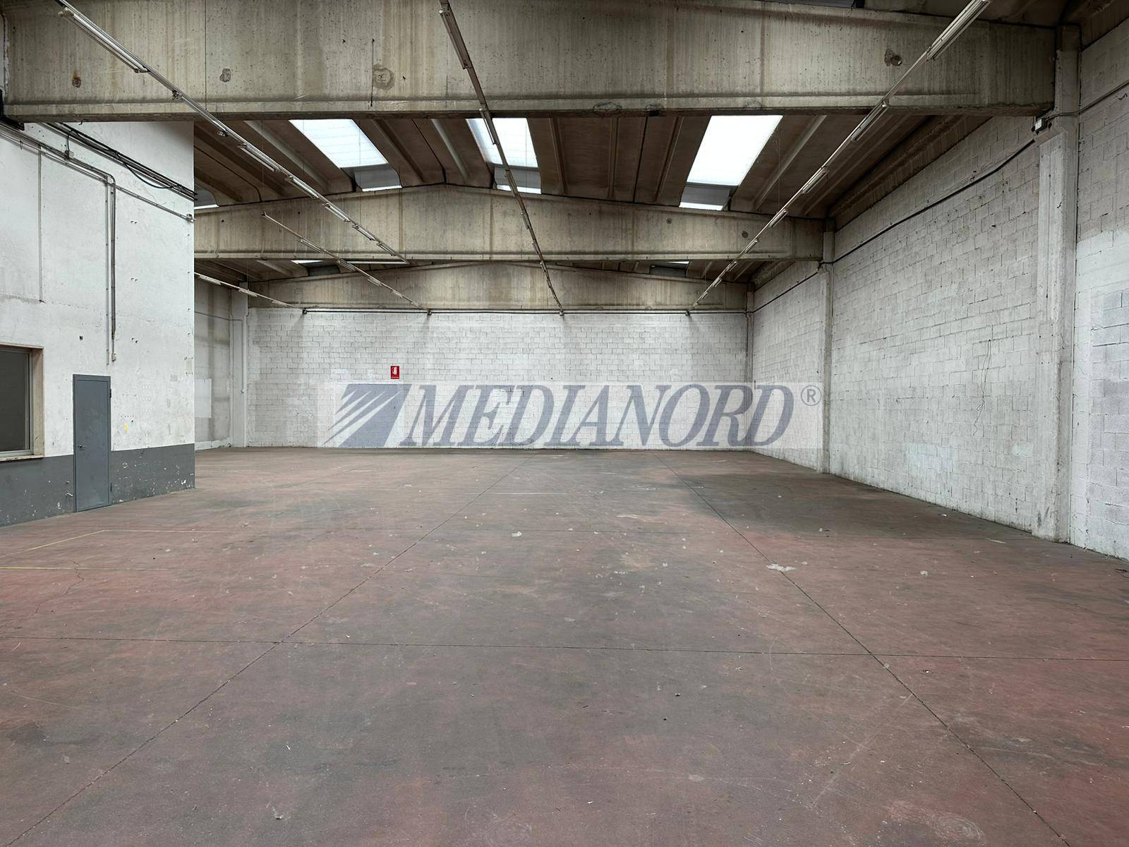 Capannone Industriale in Affitto - Foto 4