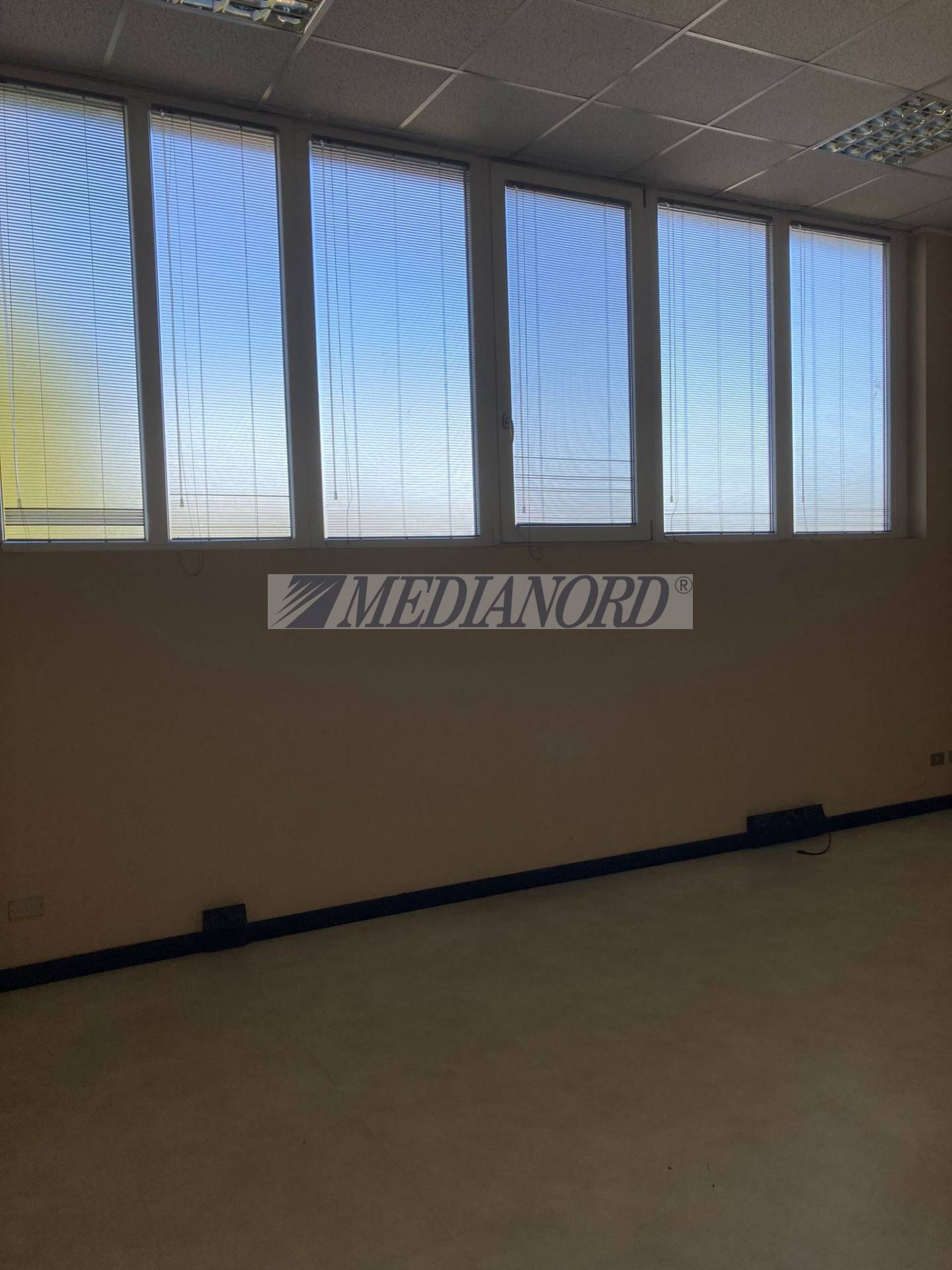 Capannone Industriale in Affitto - Foto 16