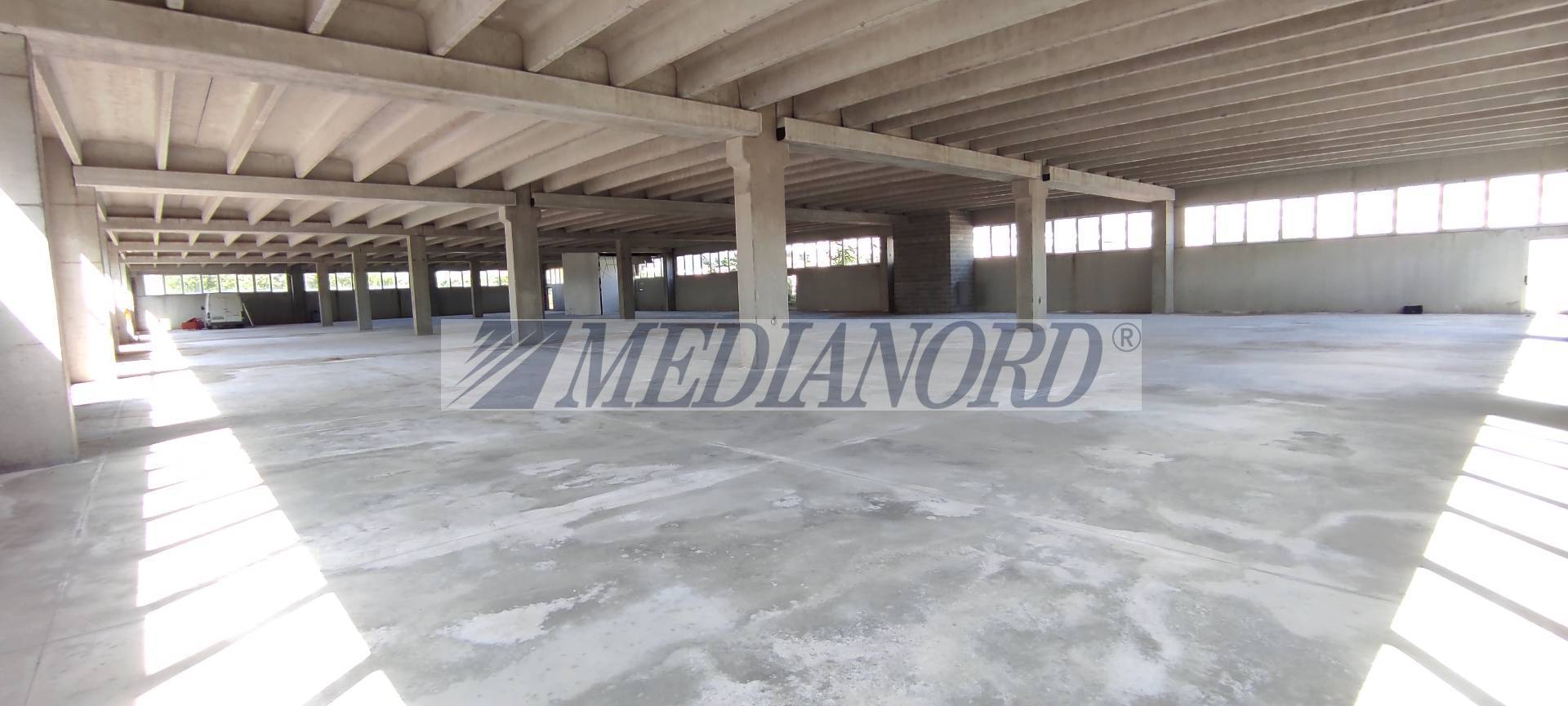 Capannone Industriale in Affitto - Foto 2