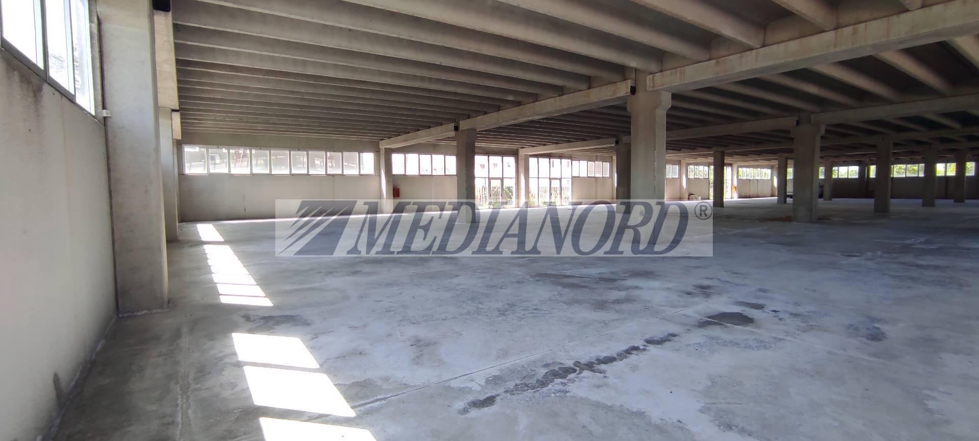 Capannone Industriale in Affitto - Foto 7