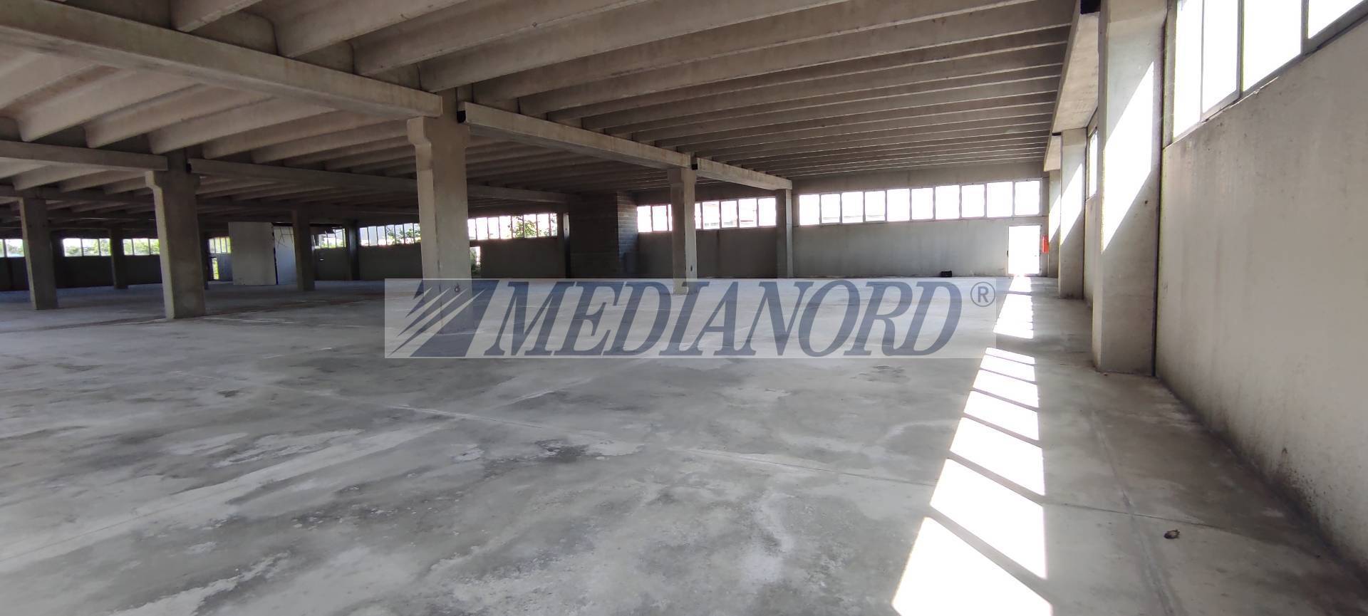 Capannone Industriale in Affitto - Foto 11