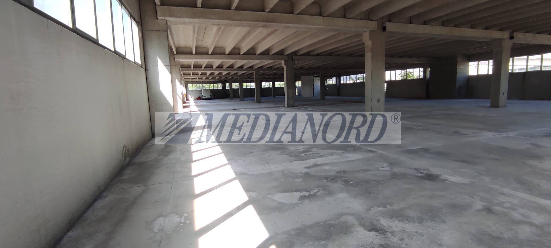 Capannone Industriale in Affitto - Foto 10