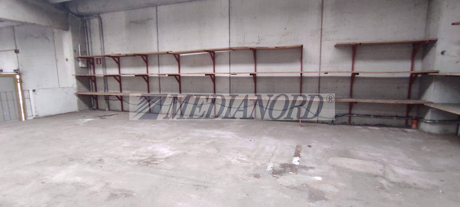 Capannone Industriale in Affitto - Foto 7
