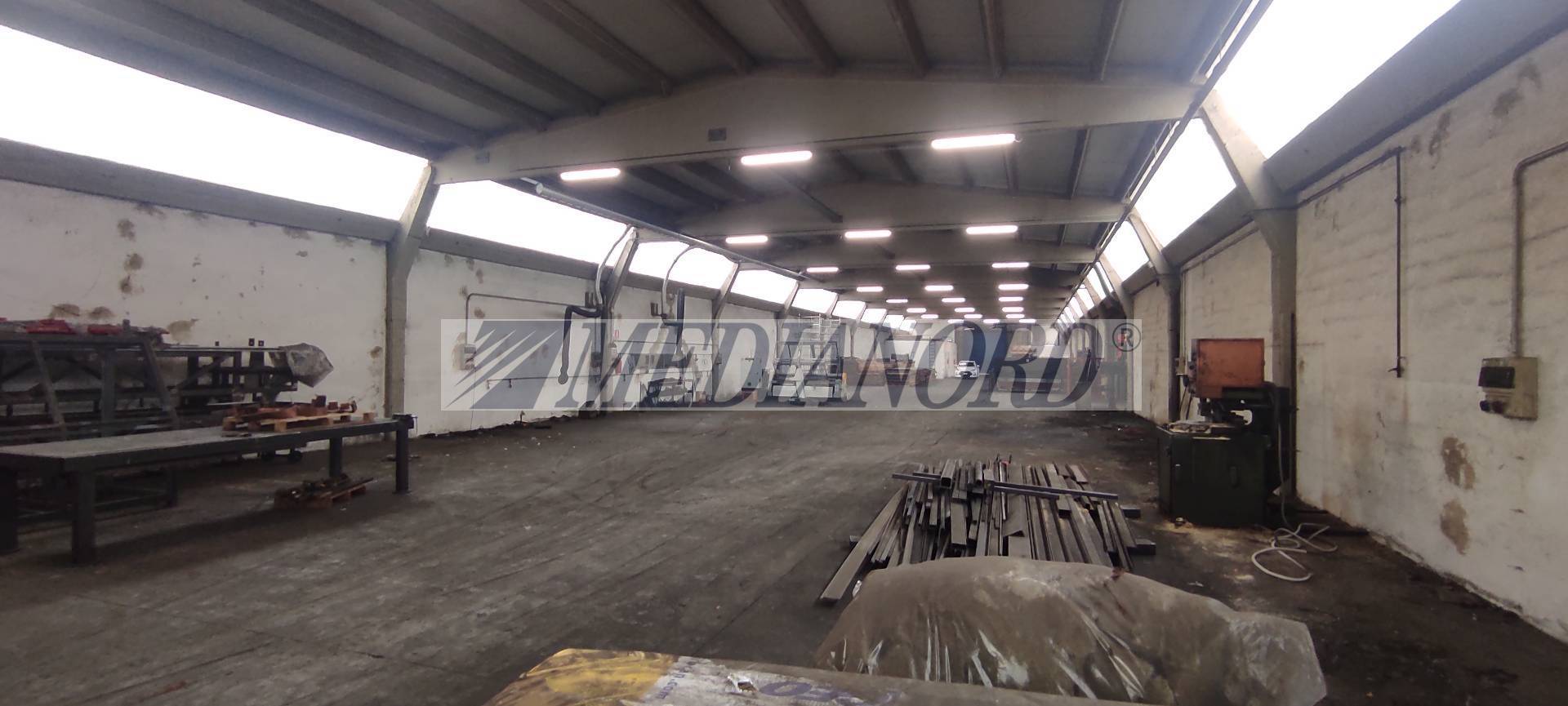 Capannone Industriale in Vendita - Foto 4