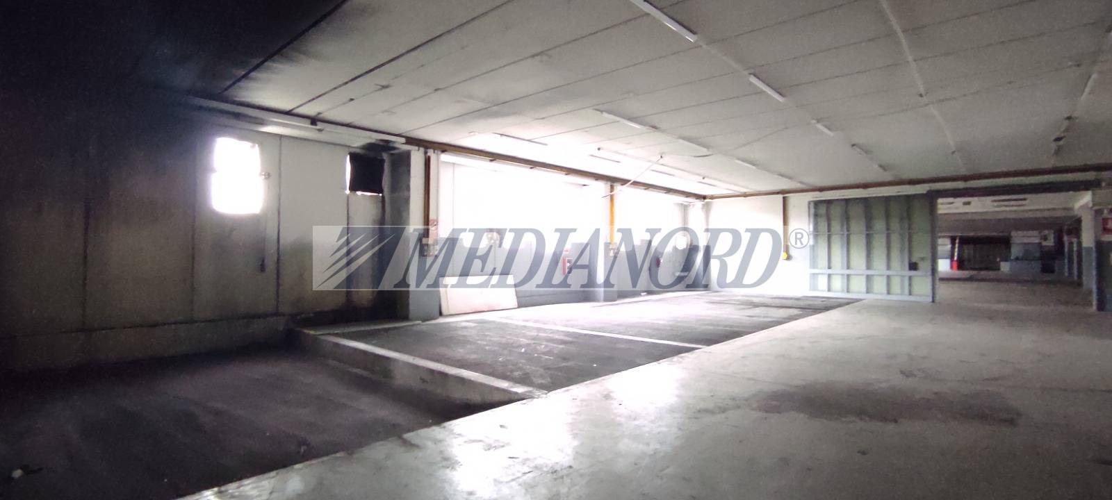 Capannone Commerciale in Vendita - Foto 13