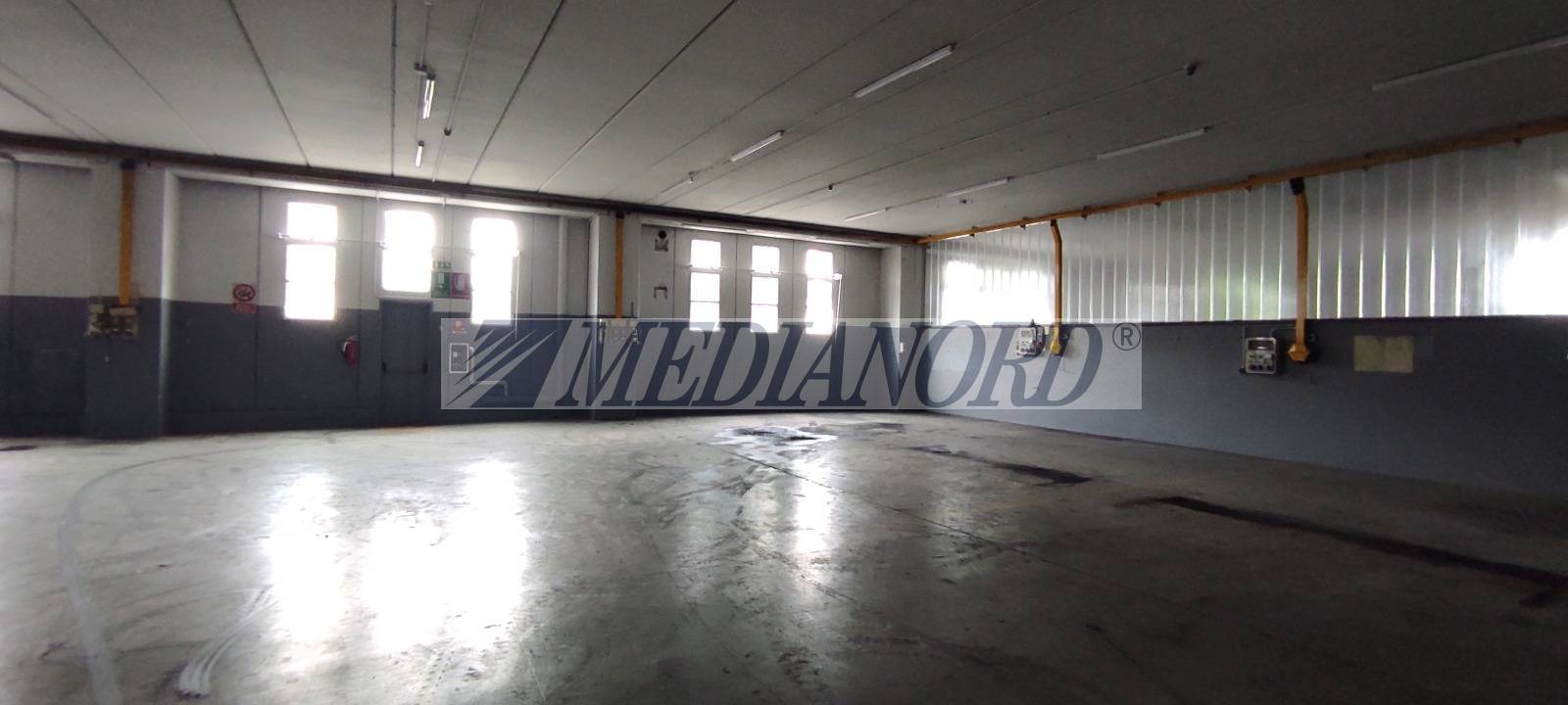 Capannone Commerciale in Vendita - Foto 14