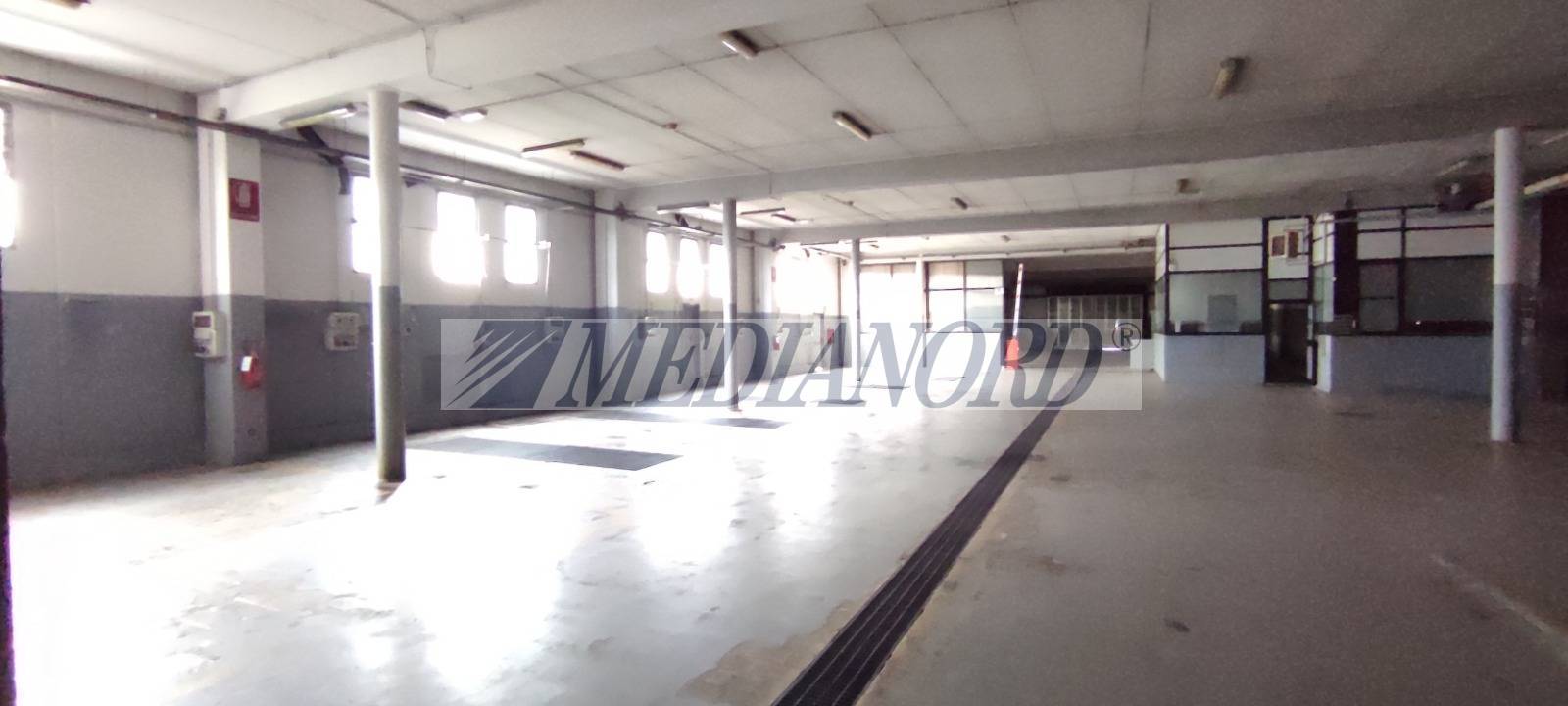 Capannone Commerciale in Vendita - Foto 5