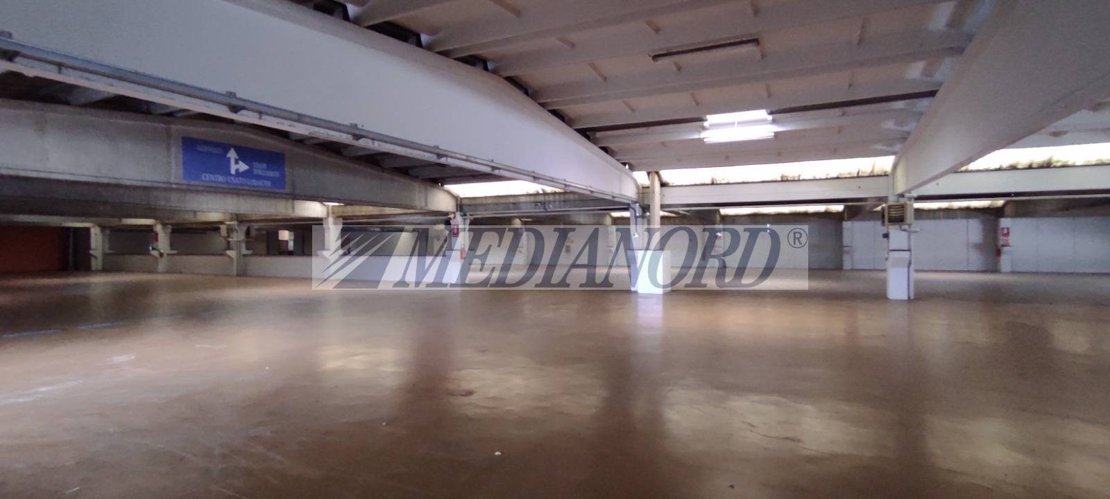 Capannone Commerciale in Vendita - Foto 24