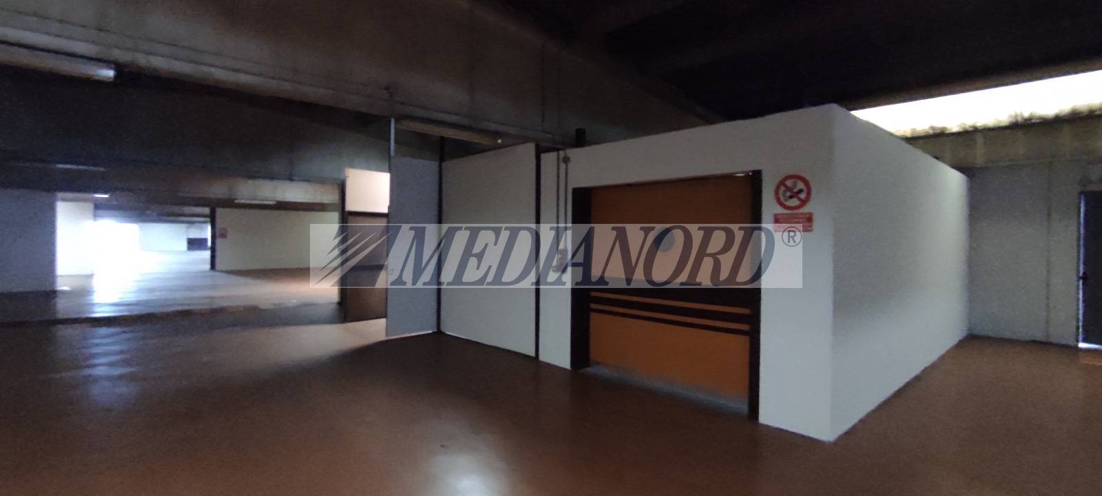 Capannone Commerciale in Affitto - Foto 35