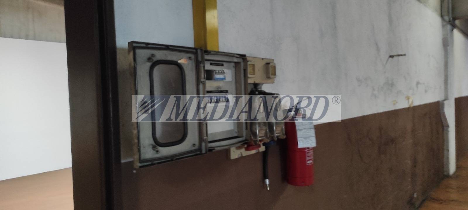 Capannone Commerciale in Affitto - Foto 37