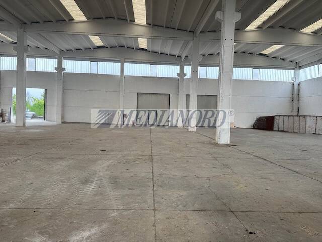 Capannone Industriale in Affitto - Foto 4