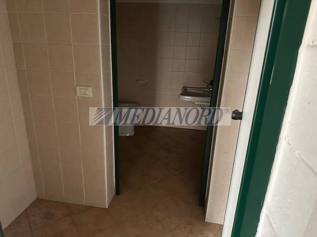 Capannone Industriale in Affitto - Foto 13