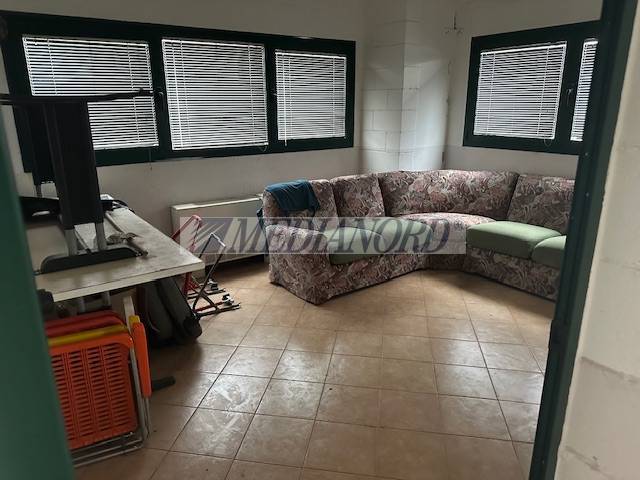 Capannone Industriale in Affitto - Foto 12