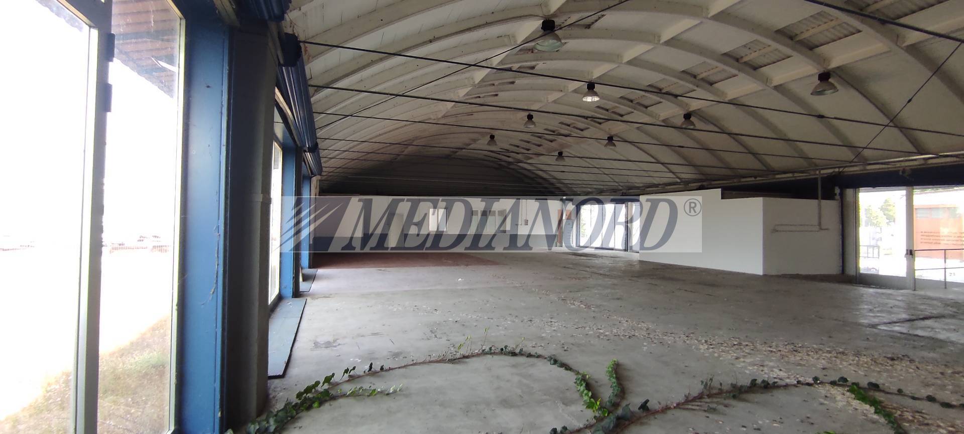 Capannone Industriale in Vendita - Foto 6