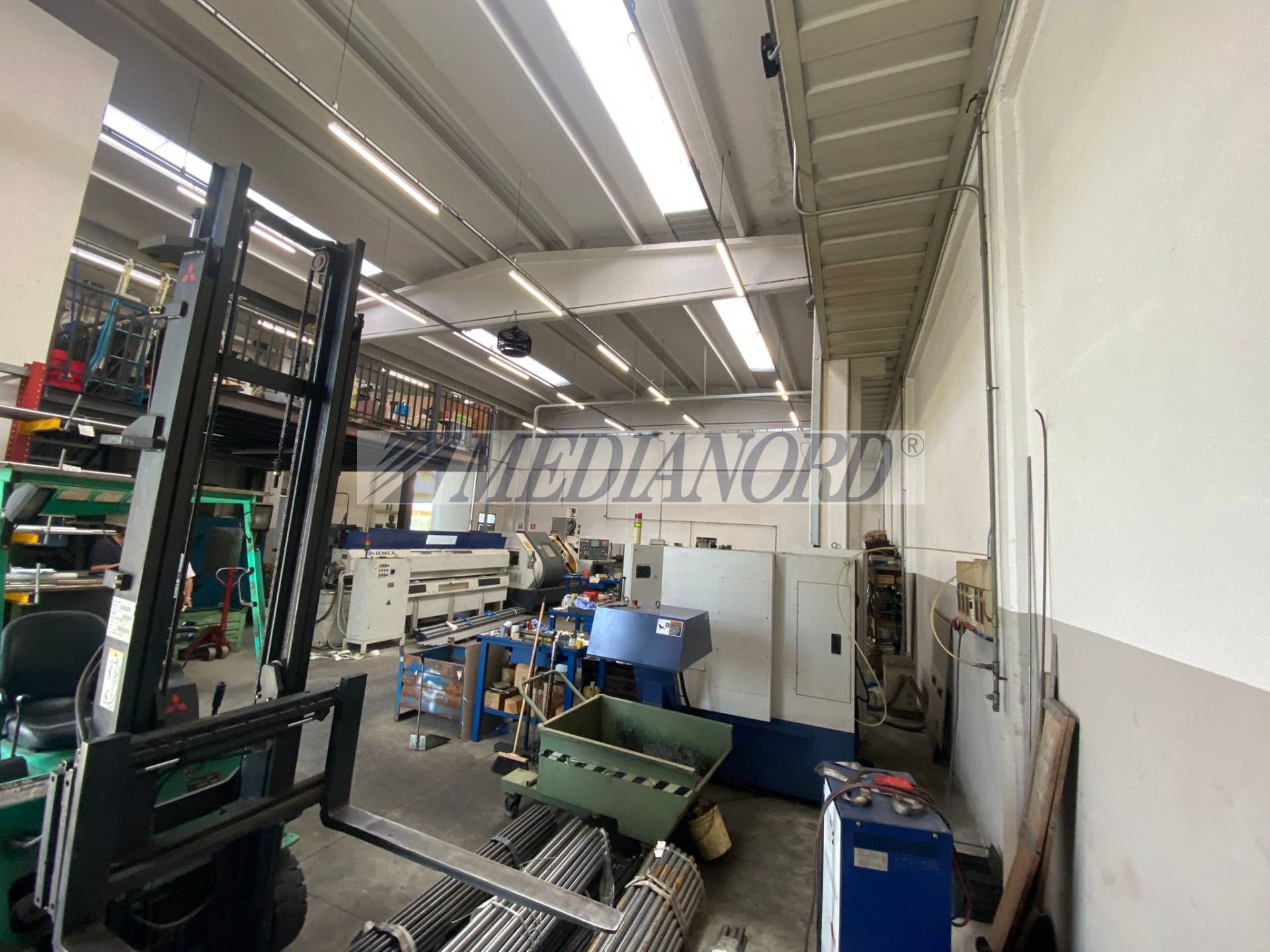 Capannone Industriale in Vendita - Foto 2