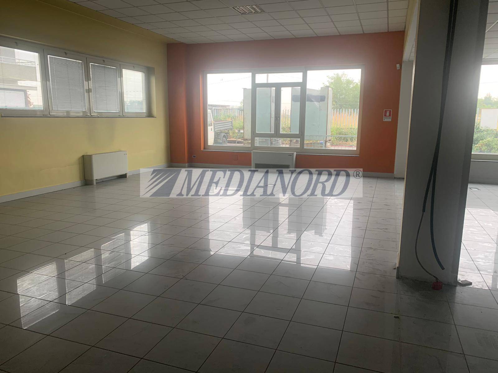 Capannone Industriale in Affitto - Foto 11