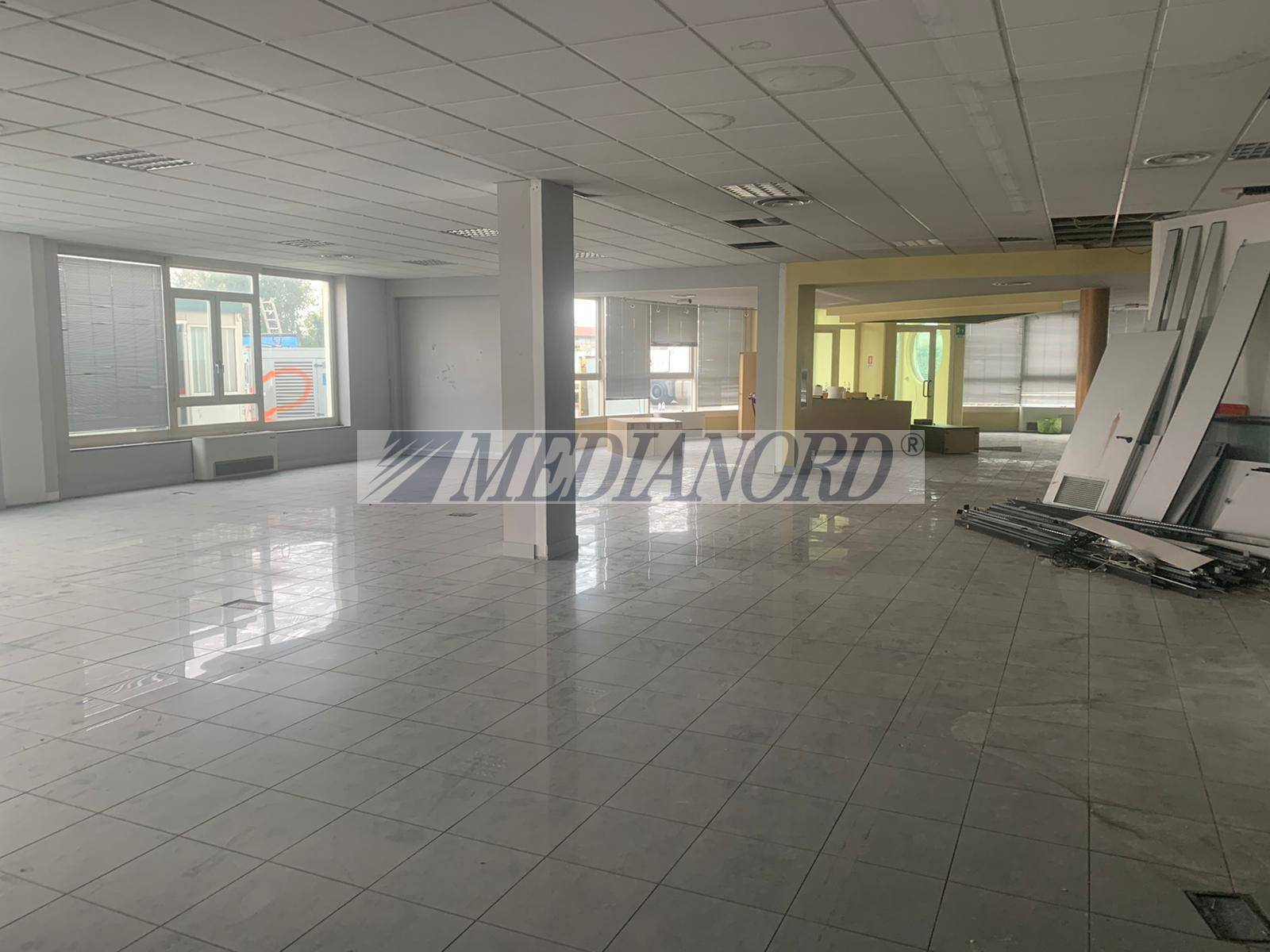 Capannone Industriale in Affitto - Foto 13