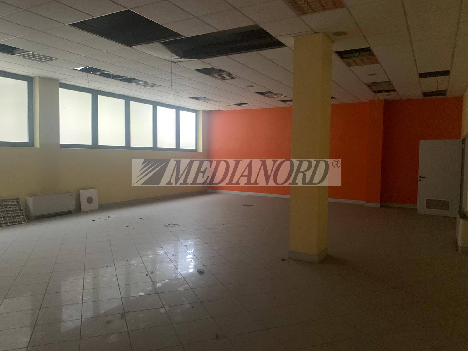Capannone Industriale in Affitto - Foto 15