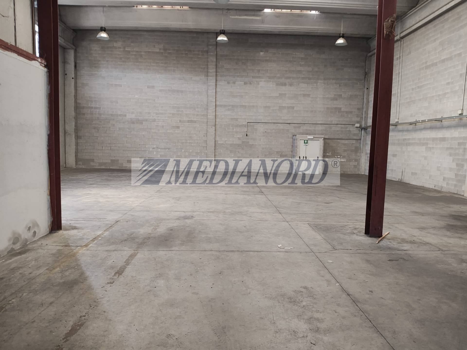 Capannone Industriale in Affitto - Foto 4