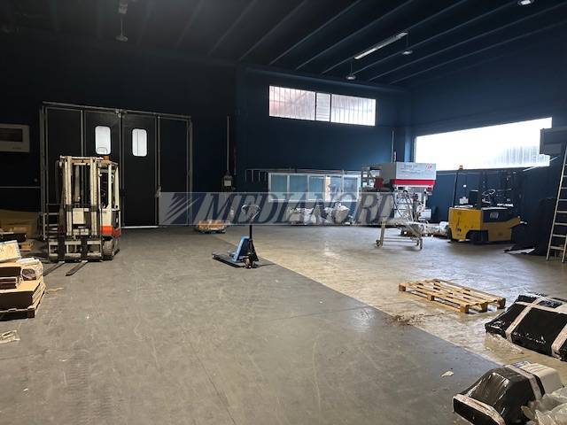 Capannone Industriale in Affitto - Foto 4