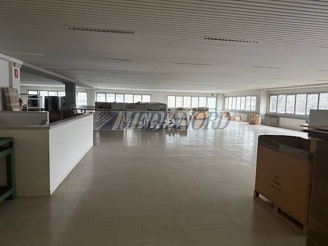 Capannone Industriale in Affitto - Foto 3