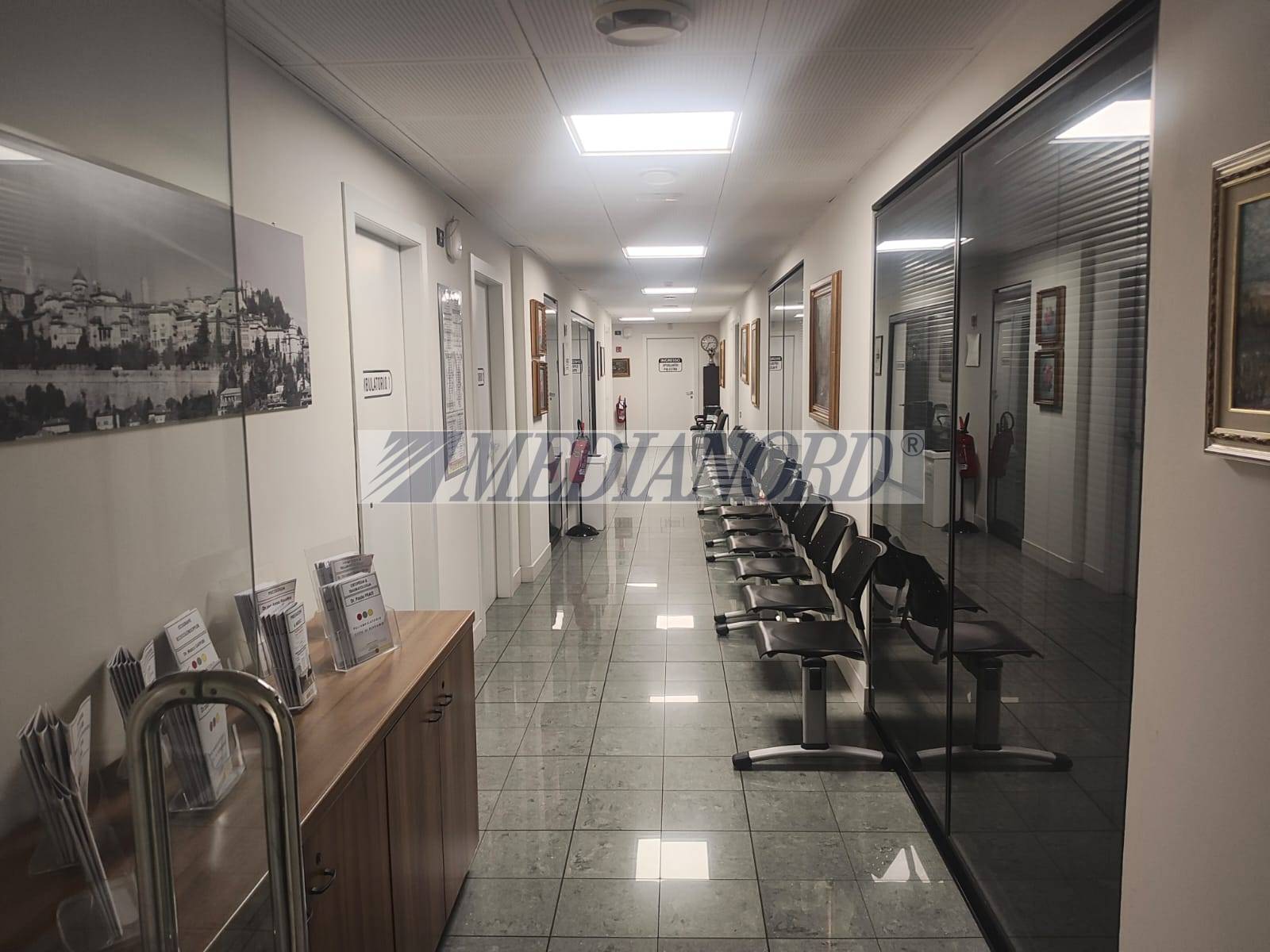 Centro Medico - Poliambulatorio in Vendita - Foto 9