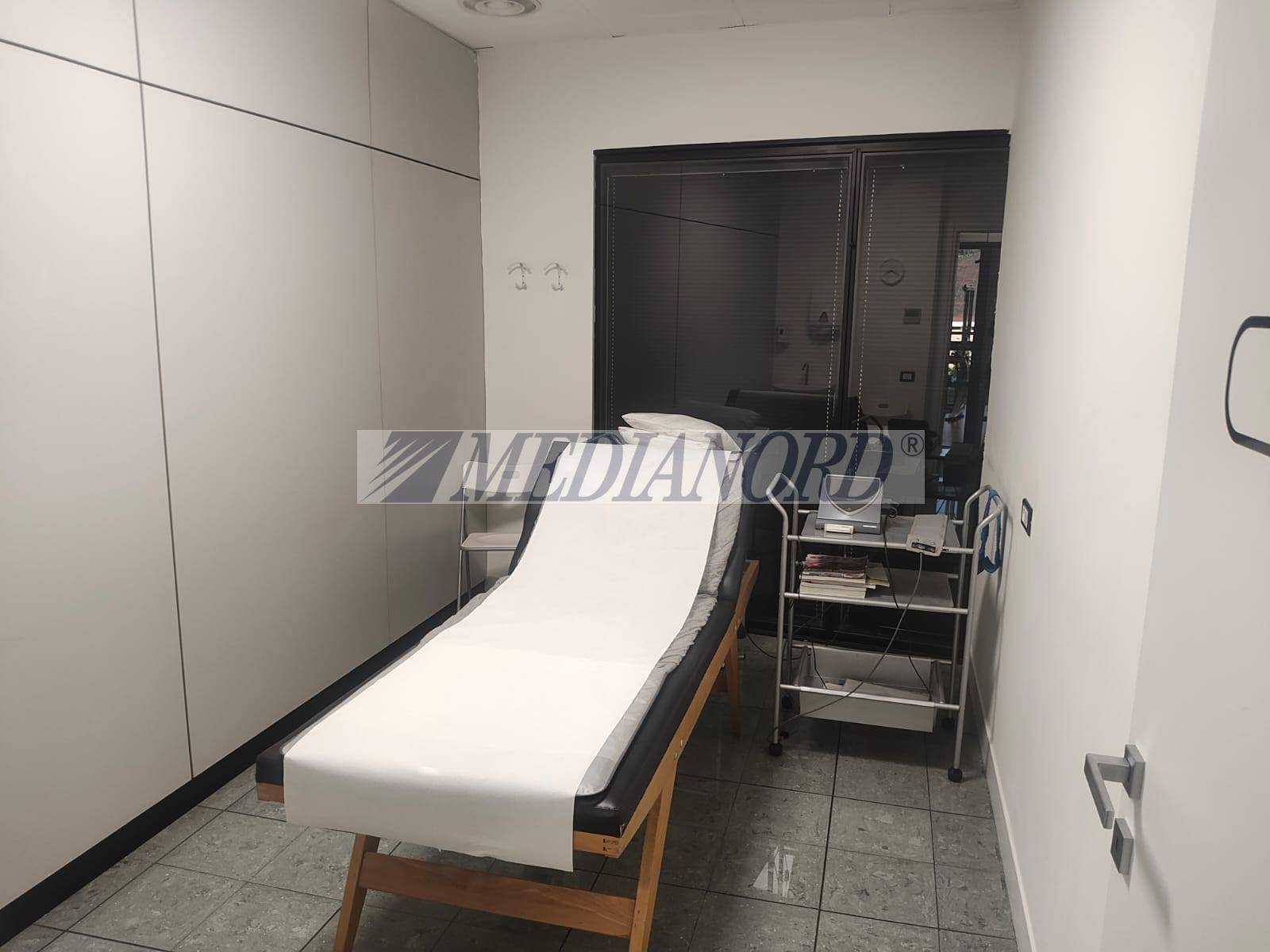 Centro Medico - Poliambulatorio in Vendita - Foto 6