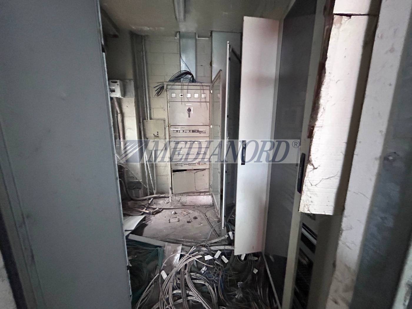 Capannone Industriale in Vendita - Foto 10