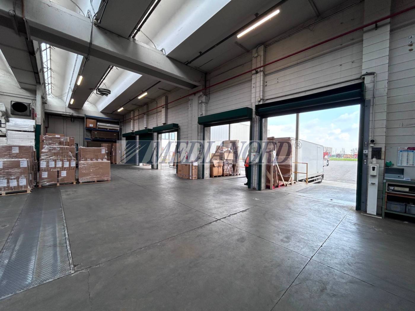 Capannone Industriale in Vendita - Foto 4