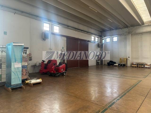 Capannone Industriale in Affitto - Foto 7