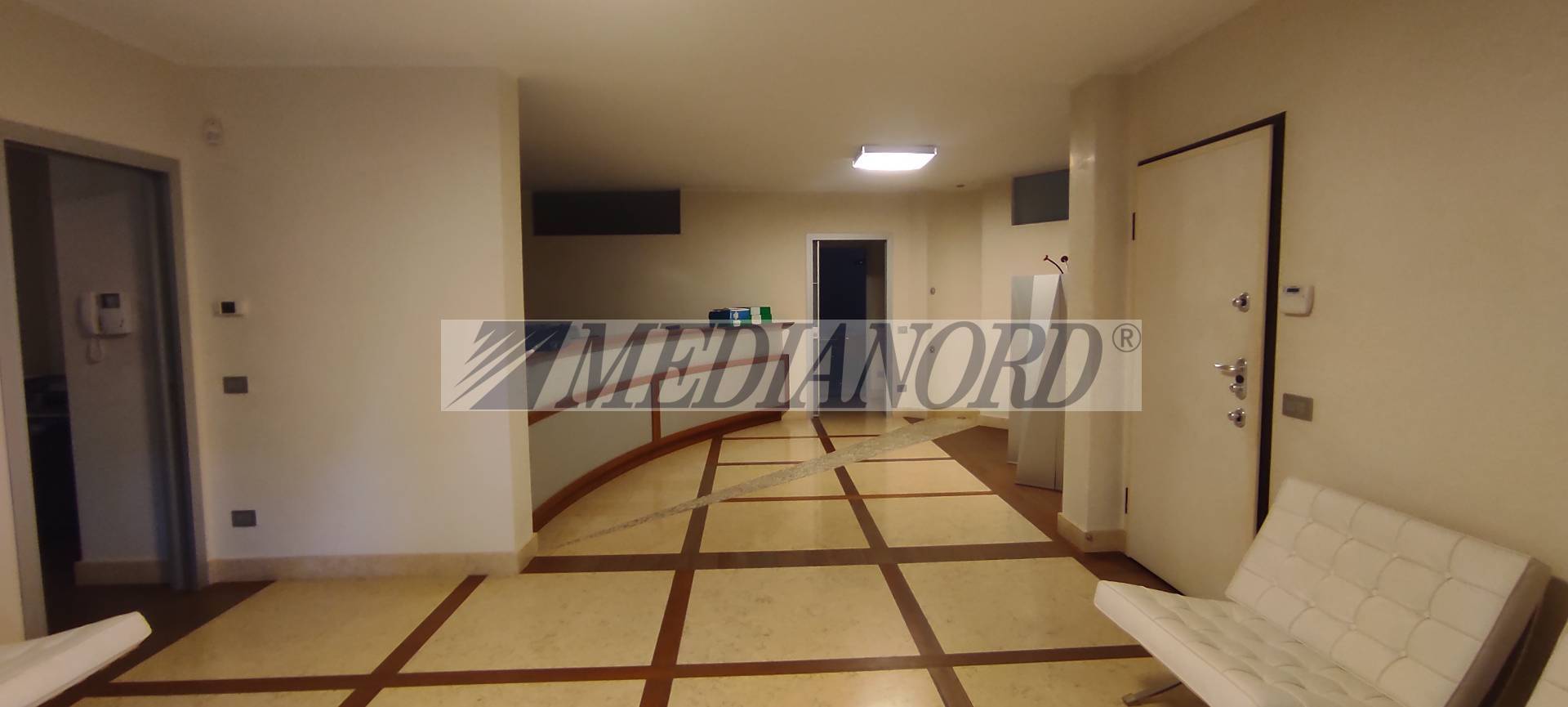 Ufficio in Vendita - Foto 2