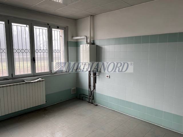 Capannone Industriale in Vendita - Foto 8