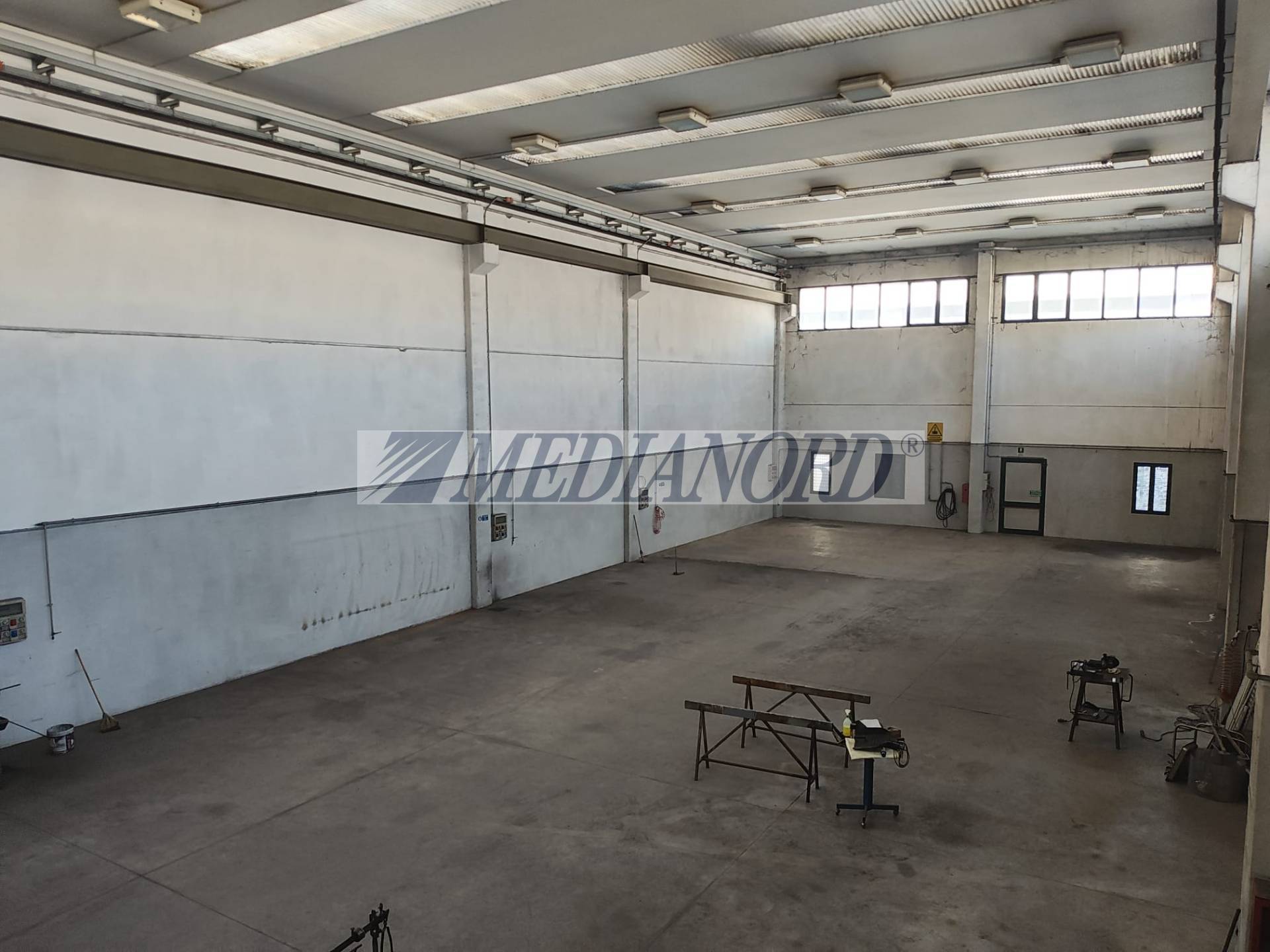 Capannone Industriale in Vendita - Foto 2