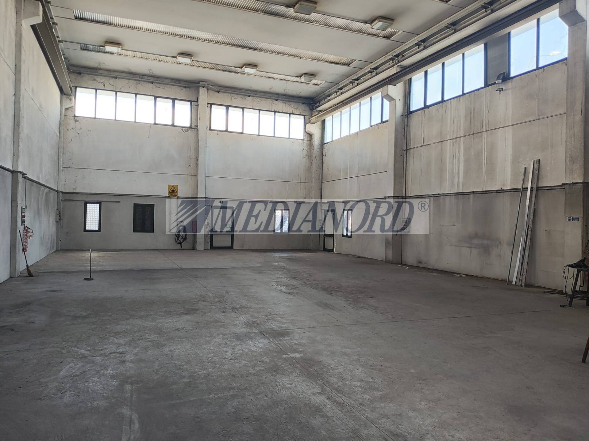 Capannone Industriale in Vendita - Foto 3
