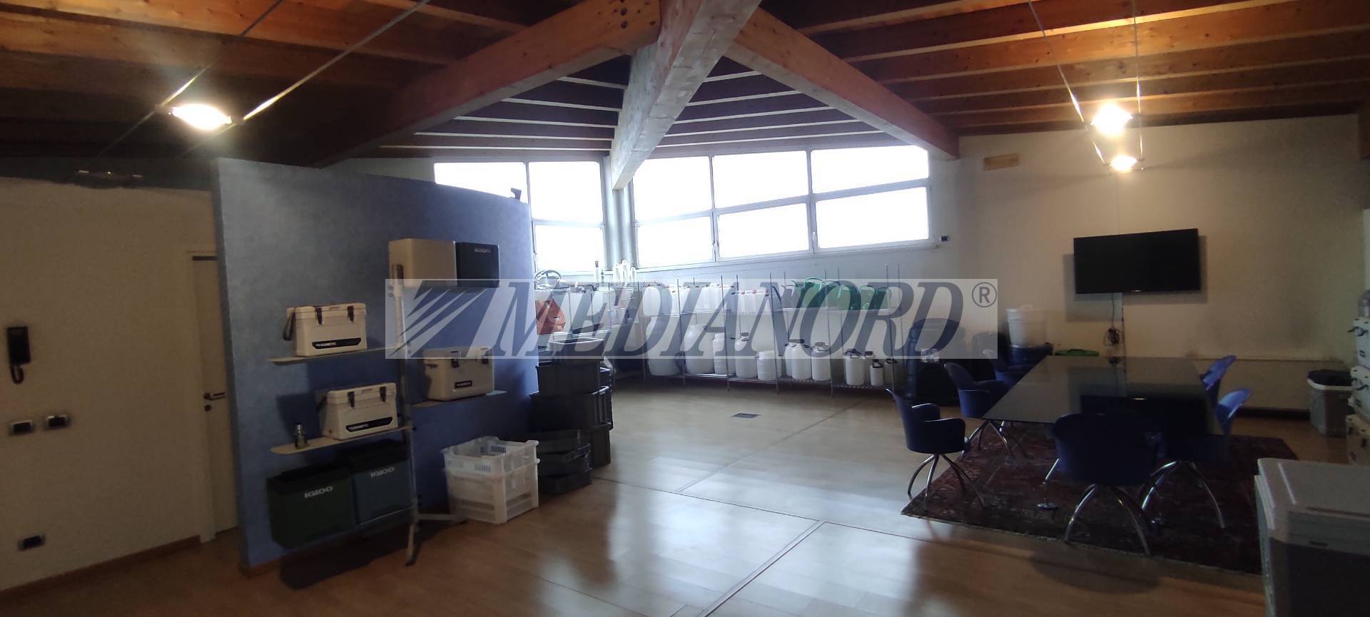 Capannone Industriale in Vendita - Foto 20