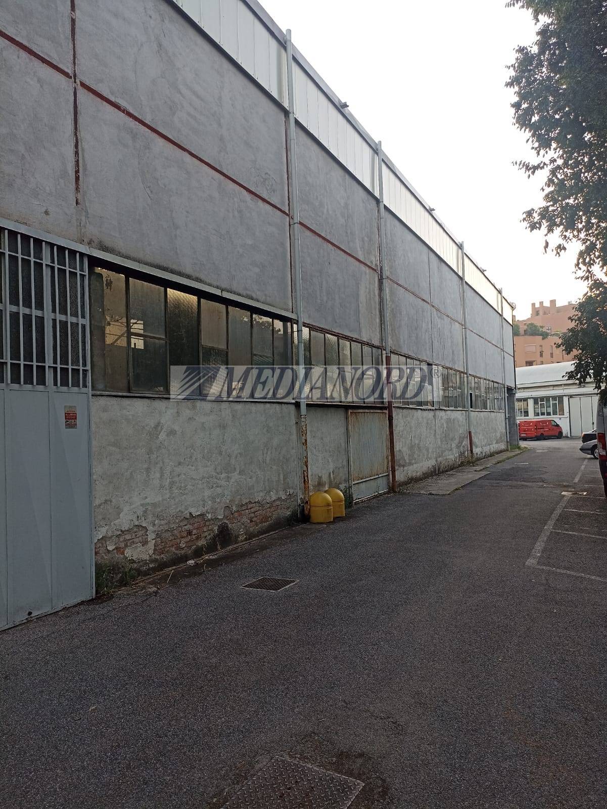 Capannone Industriale in Vendita - Foto 11