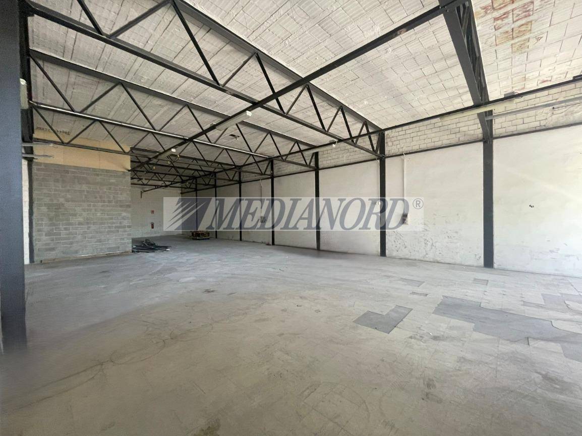 Magazzino/Deposito in Vendita - Foto 2