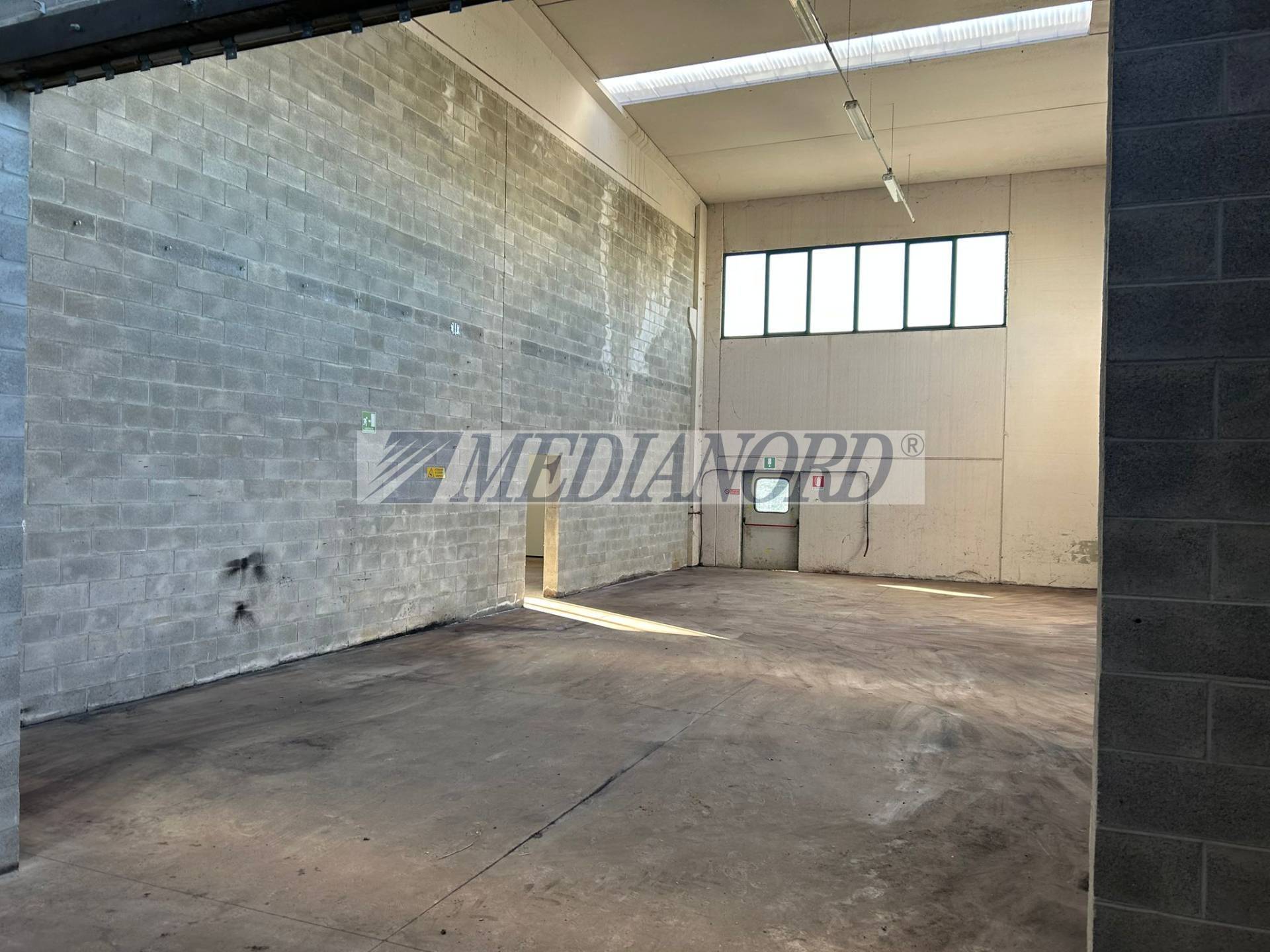 Capannone Industriale in Vendita - Foto 4